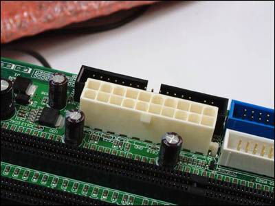 电脑DIY装机全程详细图解