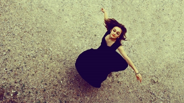 2010qq�ռ����˵ķ�������ŮͼƬ