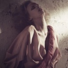 ����ڷ�����Ů���Ƿ�ͷ��