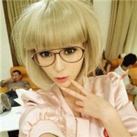 Ψ���˸в�ʧ��������Ů������ͷ��ͼƬǣ���ű˴˵���_Ψ���˸з�����Ů������ͷ��ͼƬ