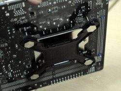 如何安装cpu散热器?如何安装cpu散热器 让你电脑装机不求人