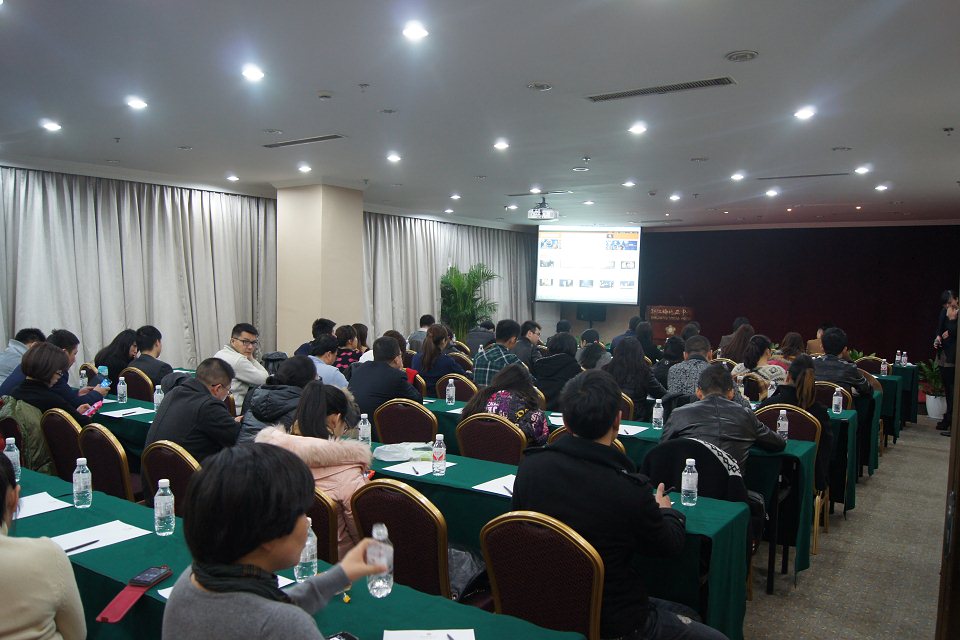 ΢�ź����Ŷӳ�¶������������������2