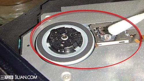 笔记本光驱打不开怎么办擦拭光驱