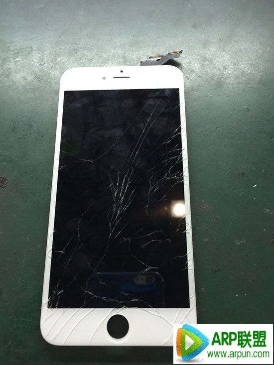 iPhone6 Plus屏幕碎了不用怕 手把手教你维修iPhone6 Plus屏幕碎了不用怕 手把手教你维修 arpun.com