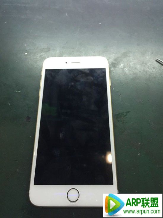 iPhone6 Plus屏幕碎了不用怕 手把手教你维修iPhone6 Plus屏幕碎了不用怕 手把手教你维修