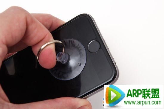 iPhone6 plus怎么更换电池 iPhone6 plus换电池图文教程iPhone6 plus怎么更换电池 iPhone6 plus换电池图文教程