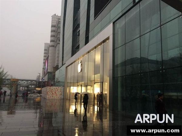 �۸����� 9����iPhone 5Sƻ���ٷ��۾�����