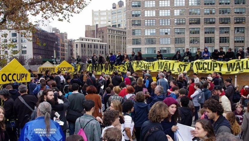 ���ڵı��ʾ���ծ���������Ѿ����뾭�ñ�������̬�����ġ���ʱ��