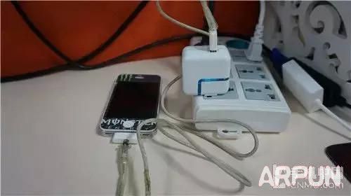 ����С���������iPhone�ֻ�������iPhone�ֻ����̲��ó�������㲻�ٿ���