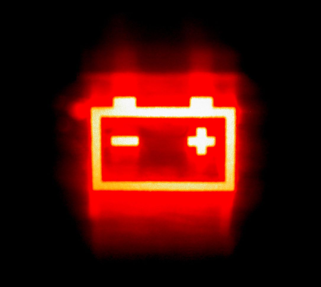 科学家制造出用废料做的钻石电池可发电好几千年!