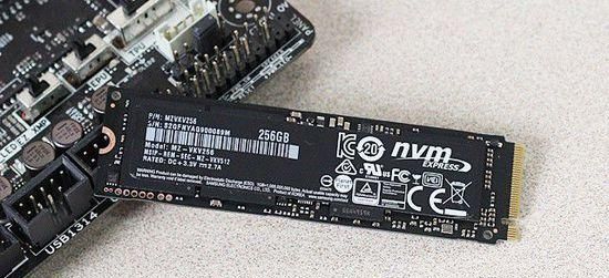 ����DIYװ����֪��SSD�ӿ�װ�������� ����SSD��Щ�ӿ���Ҫ��