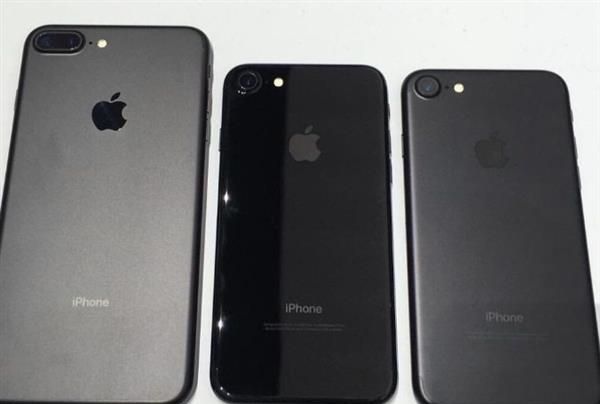 ����ɫiPhone7ʹ��һ�ܺ���Ƭ��ô������ɫiPhone7ʹ��һ�ܺ���Ƭ����ĳ嶯��û����
