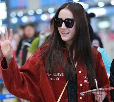 漂亮的李慧珍迪丽热巴泡面头图片欣赏 迪丽热巴泡面头发教程