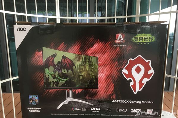 显示器对游戏影响很大,如:魔兽世界