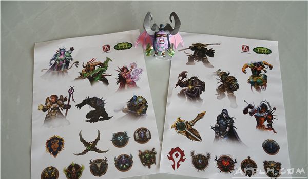 显示器对游戏影响很大,如:魔兽世界