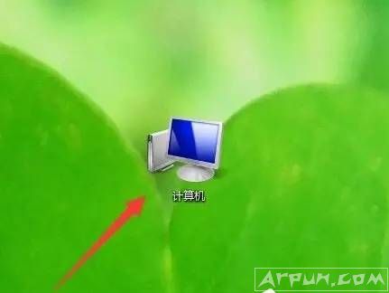 Windows 7怎么添加桌面时钟日历?Win7添加桌面时钟日历方法双击打开自己电脑桌面上的“计算机”