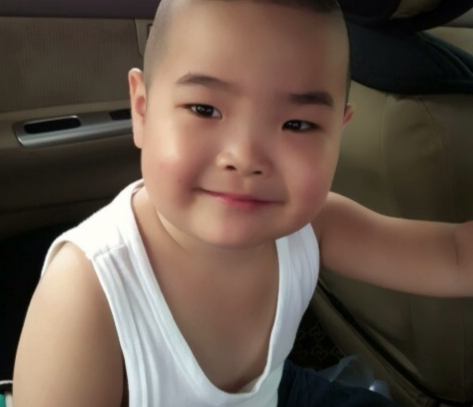 网名女生霸气御姐范两字2017款 心奴