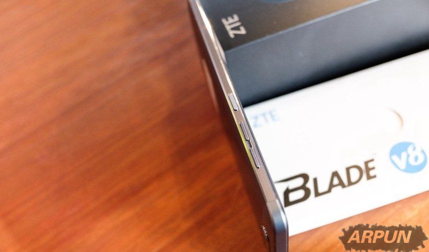 中兴BladeV8怎么样好看吗?中兴BladeV8真机图赏国民双摄手机 中兴Blade V8开箱图赏(10/12)