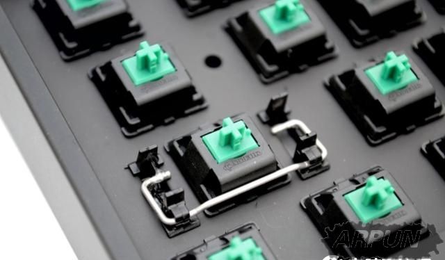 机械键盘应该如何选?入坑需谨慎!机械键盘应该如何选?