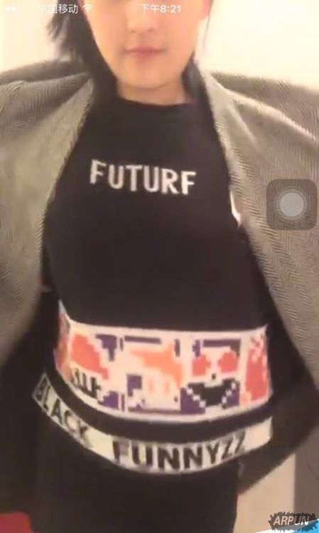 映客怎么关闭弹幕?映客直播如何关闭下方评论区