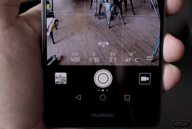 华为P9怎么测灯泡频闪?对眼睛伤害吗跟CCTV涨姿势 为什么华为P9可以测灯泡频闪
