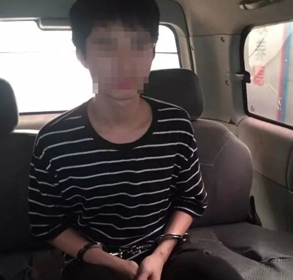 ����һ�����Ļ�95����ѧ��̣�����QQ��Ϸ��ұ��̾У���ĸ�������Ų�֪��