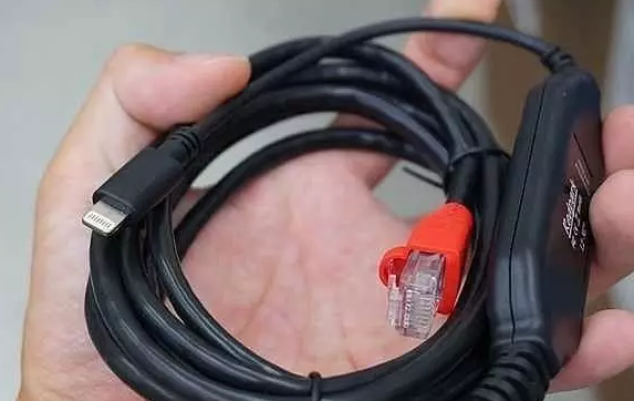 【科技】iPhone插根网线也能上网?最新iOS 10.2系统