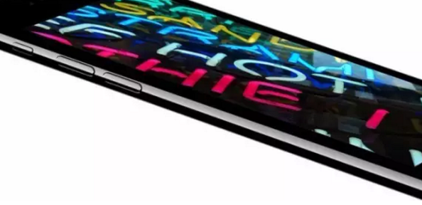 iPhone 8直男?还是弯?