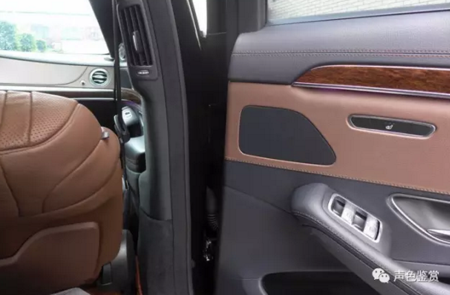 登音乐君王之位 极品殿堂13通道系统装备奔驰S320L