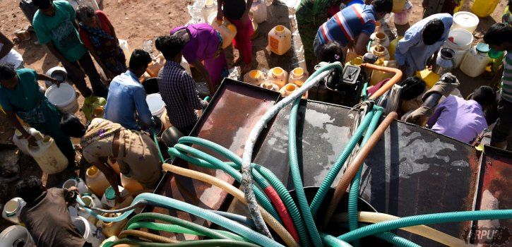 科学家发明了把海水转变成饮用水的石墨烯筛网!