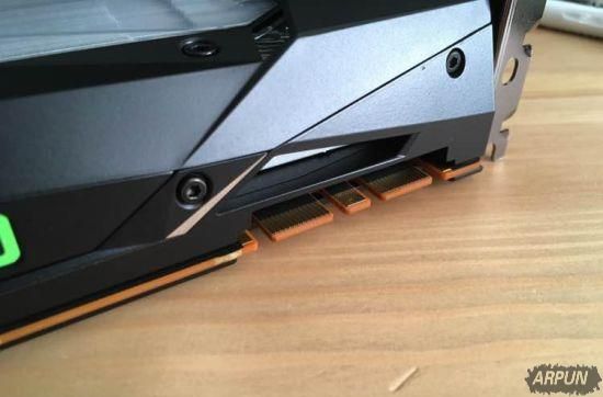 Titan Xp开箱拆解图赏新核弹Titan Xp开箱拆解:游戏跑分彻底逆天