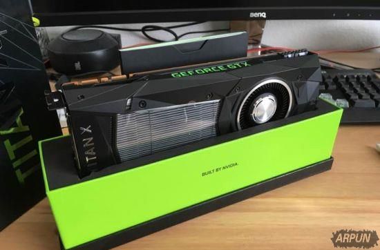 Titan Xp开箱拆解图赏新核弹Titan Xp开箱拆解:游戏跑分彻底逆天