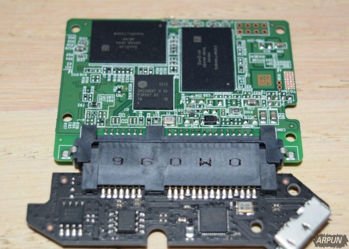 SSD移动硬盘和USB3.1的速度一样快吗05-1