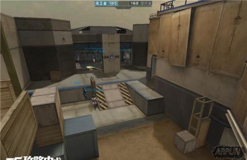 《CF》团队竞技练兵场中的丢雷技巧