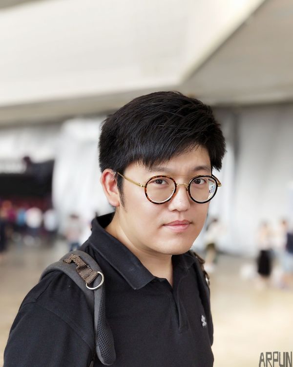 OPPO 新款手机R11独家真机外观体验 组图