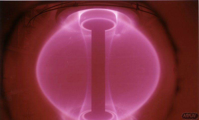 Ӣ���������ںϷ�Ӧ¯ʵ�ֵ�һ���罬��