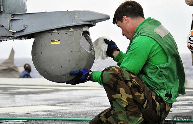 �����ֻ�өĻ����Ϊ��ʵ: ��ѧ�Ҵӽ��������ǿӲ��͸��������