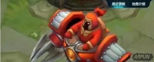 ������ҫ��С����Ȼ�ַ�ʦ��սʿ��������С���е��ϴ�