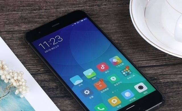 2499小米6和2999的OPPO R11对比,谁是你菜?