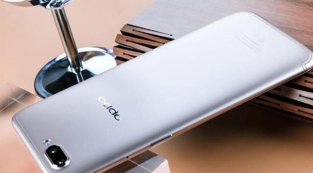 2499小米6和2999的OPPO R11对比,谁是你菜?