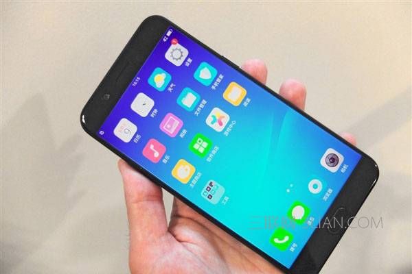 OPPO R11 Plus��R9s plus�ĸ��ã�����Ա�����OPPO R11 Plus��R9s plus�ĸ��ã�OPPOR11Plus��R9splus����Ա�����