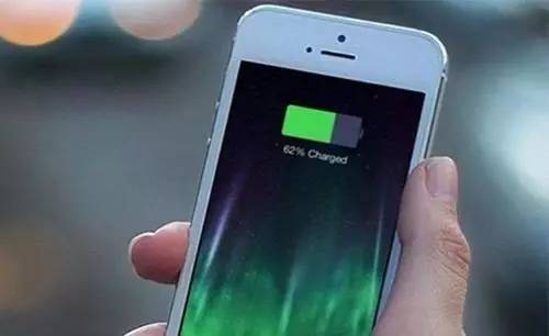 iPhone 8�ڴ�������ƻ��ͻȻ����